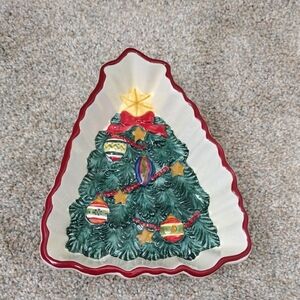 Festive Tree-Shaped Holiday Candy Dish
